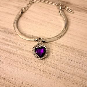 Beautiful Rhinestone Heart handcuff bracelet 7 inch